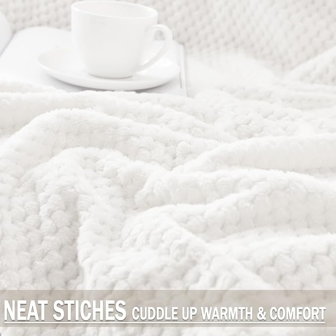 Exclusivo Mezcla Fleece Throw Blanket Extra Large, Super Soft and Warm Blankets - Image 3