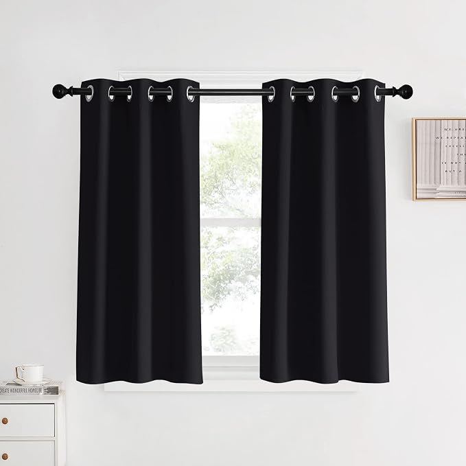NICETOWN Blackout Bedroom Curtains by NICETOWN