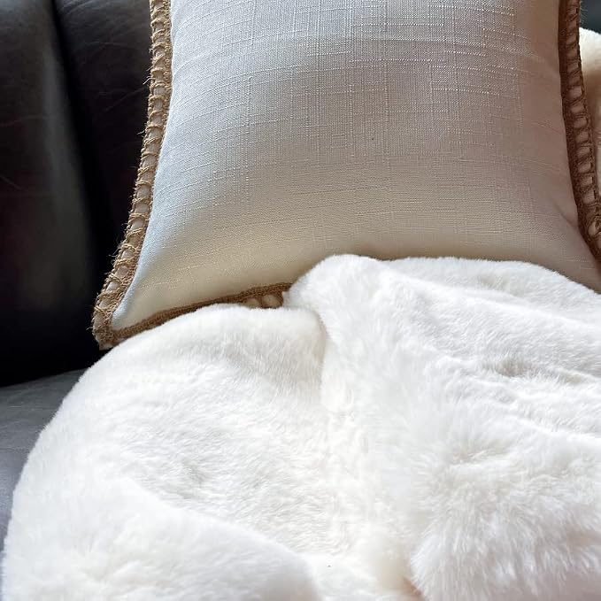 ORINOVA White Faux Rabbit Shaggy Fur Rug 4x6 Area Rugs - Image 5