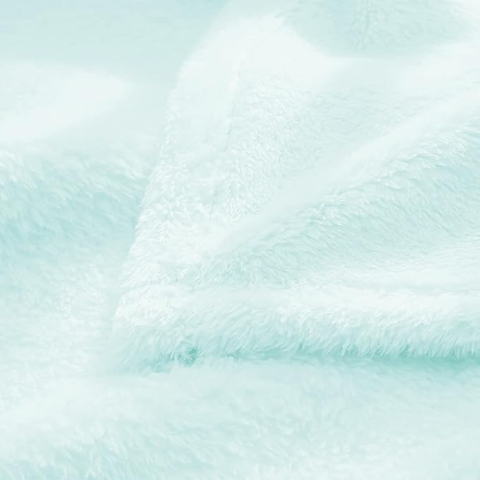 Exclusivo Mezcla Plush Fuzzy Fleece Throw Blanket, Super Soft, Fluffy and Warm - Image 6