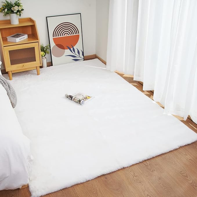 Ghouse Ultra Soft Faux Rabbit Fur Rug 5x8, Machine Washable Area Rugs by Ghouse