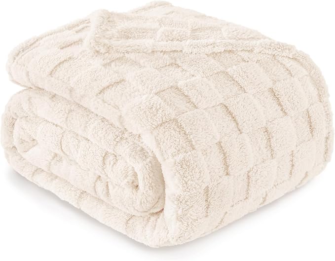 Exclusivo Mezcla Queen Size Flannel Fleece Blanket, Super Soft and Warm by ExclusivoMezcla