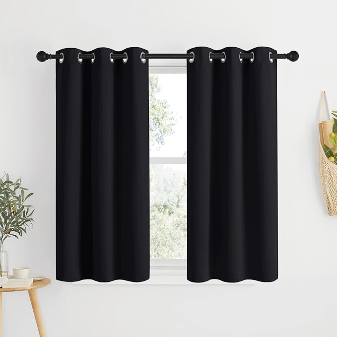 NICETOWN Blackout Bedroom Curtains by NICETOWN