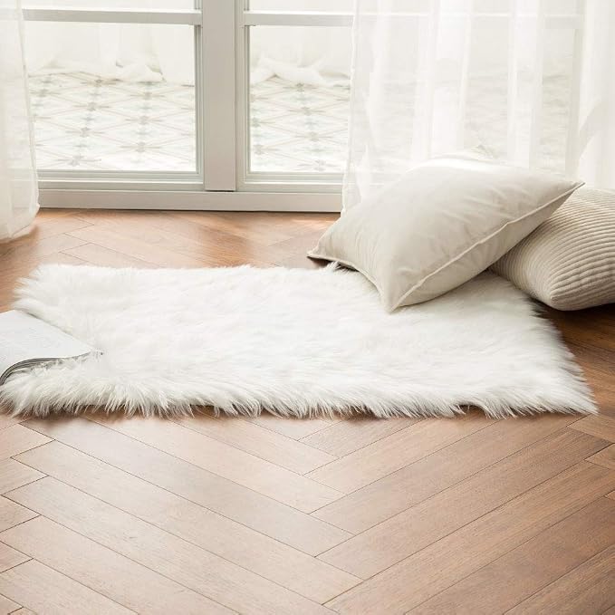 MIULEE Fluffy Rug Soft Shaggy Faux Fur Area Rug Luxury Plush Rectangle Carpet - Image 4