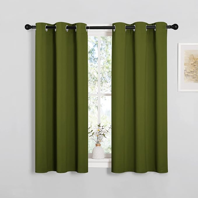 NICETOWN Christmas Bedroom Curtain Panels Blackout Draperies, Holiday Christmas - Image 2