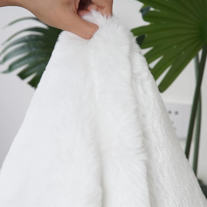 Ghouse Faux Rabbit Fur Round Rug 4ft White Round Rugs - Image 6