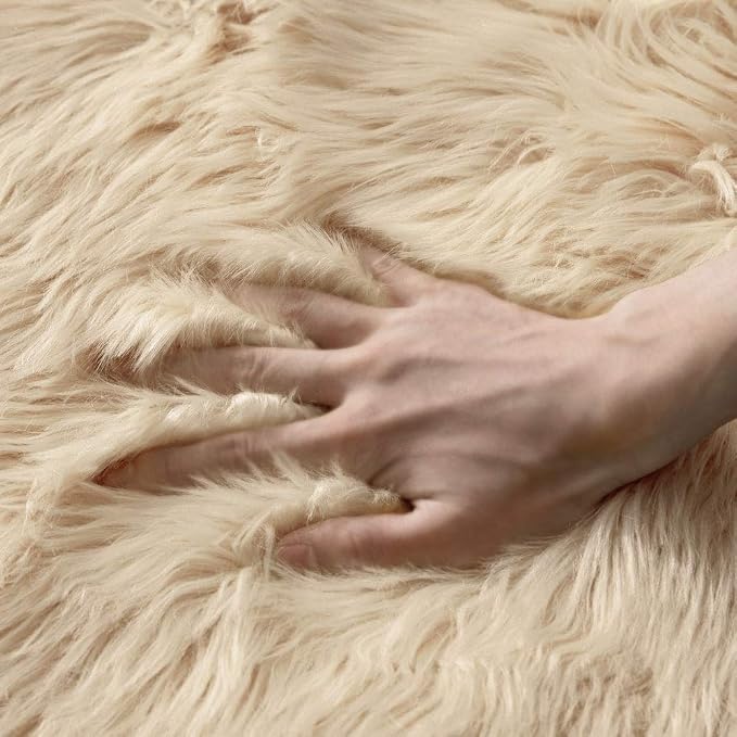 MIULEE Luxury Super Soft Fluffy Area Rug Faux Fur Sheepskin Rug Decorative - Image 5