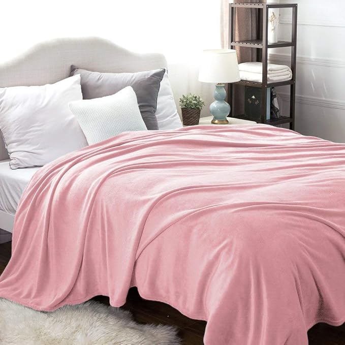 Bedsure GentleSoft Fleece Blankets Queen Size Pink - Image 2