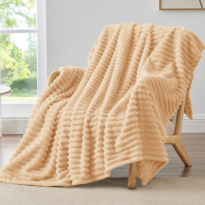 BEDELITE Twin Blanket for Couch & Bed, 300GSM Soft & Warm Fleece Blanket by BEDELITE