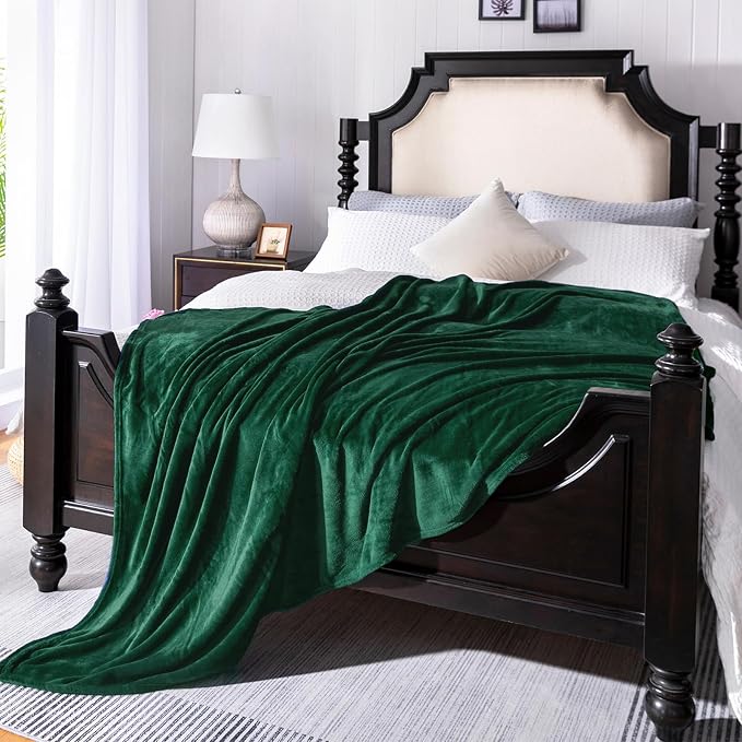 JIAHANNHA Green Throw Blanket Fleece Blanket Throw Size, Super Soft Cozy Plush - Image 2