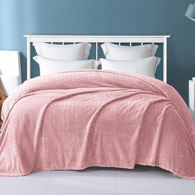 Exclusivo Mezcla Fleece Queen Size Blanket - Image 2