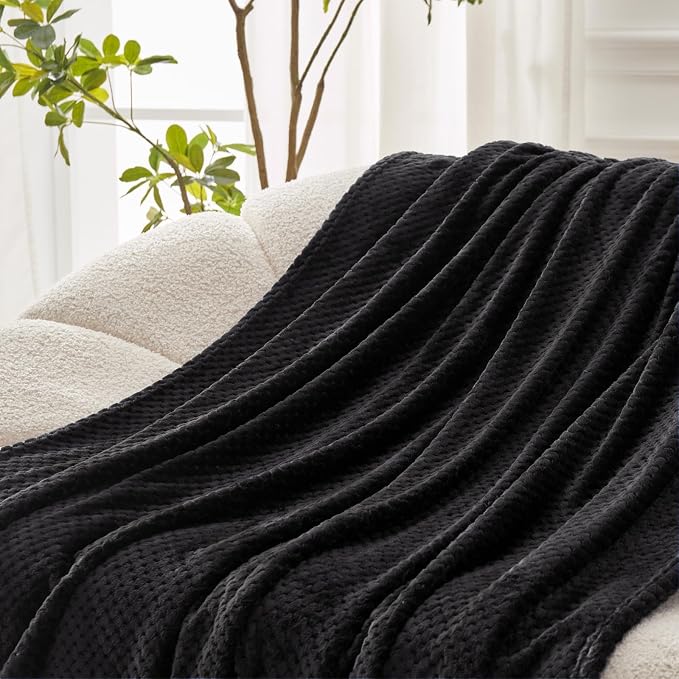 Exclusivo Mezcla Fleece Throw Blanket Extra Large, Super Soft and Warm Blankets - Image 6