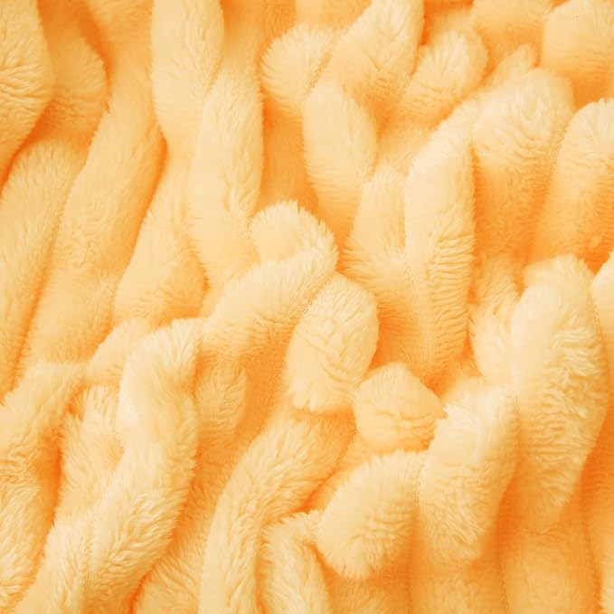 Light Yellow Fleece Throw Blanket 50”×60” - Image 5