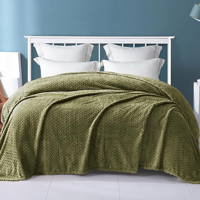 Exclusivo Mezcla Fleece Queen Size Blanket - Image 2