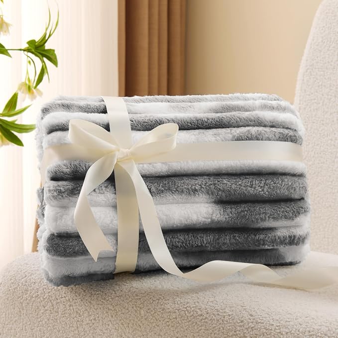 BEDELITE Fleece Throw Blanket for Couch - Image 2