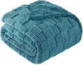 Exclusivo Mezcla King Size Flannel Fleece Blanket, Super Soft and Warm by ExclusivoMezcla