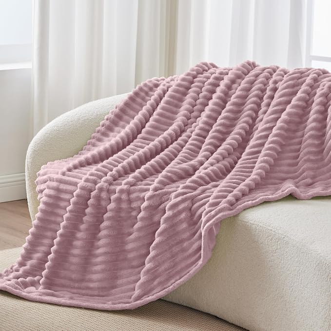 BEDELITE Fleece Throw Blanket for Couch - Image 7