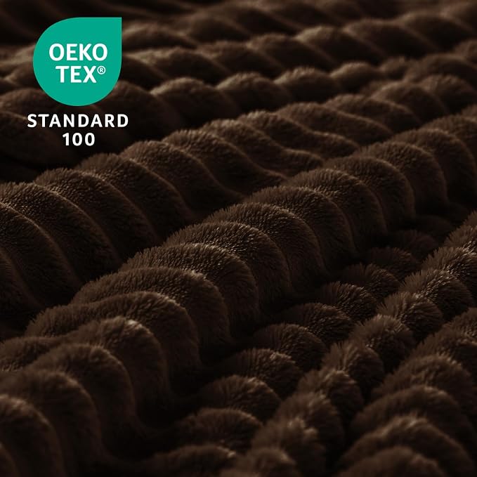 BEDELITE Fleece Throw Blanket for Couch – 3D Ribbed Jacquard Soft and Warm - Image 4