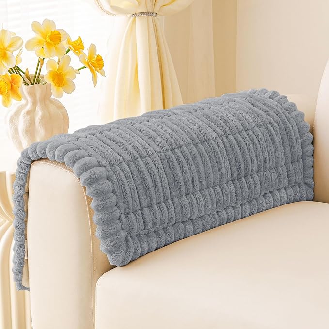 hyha Couch Covers for Dogs Washable, Non Slip Plush Dog Sofa Protectors by hyha