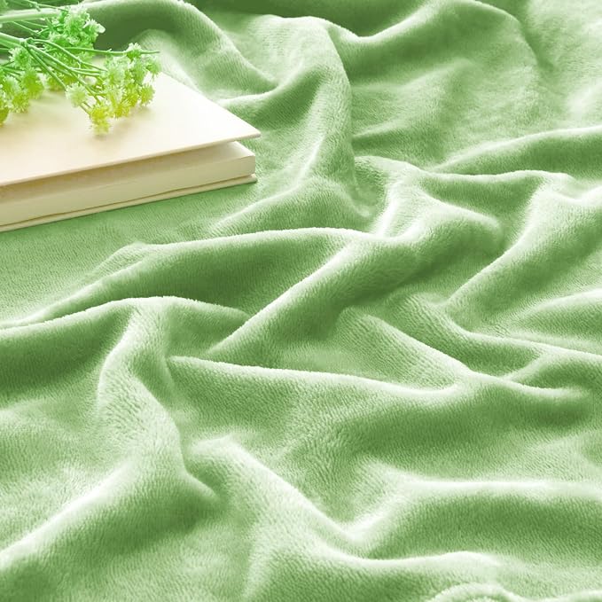BEDELITE Fleece Blankets Queen Size Grass Green Throw Blankets - Image 4