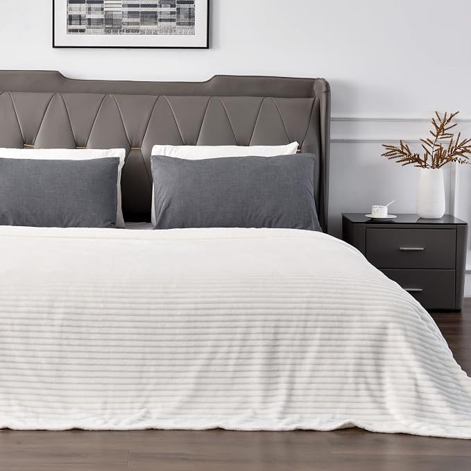 BEDELITE Fleece Blanket King Size – 3D Ribbed Jacquard Soft and Warm Decorative - Image 2