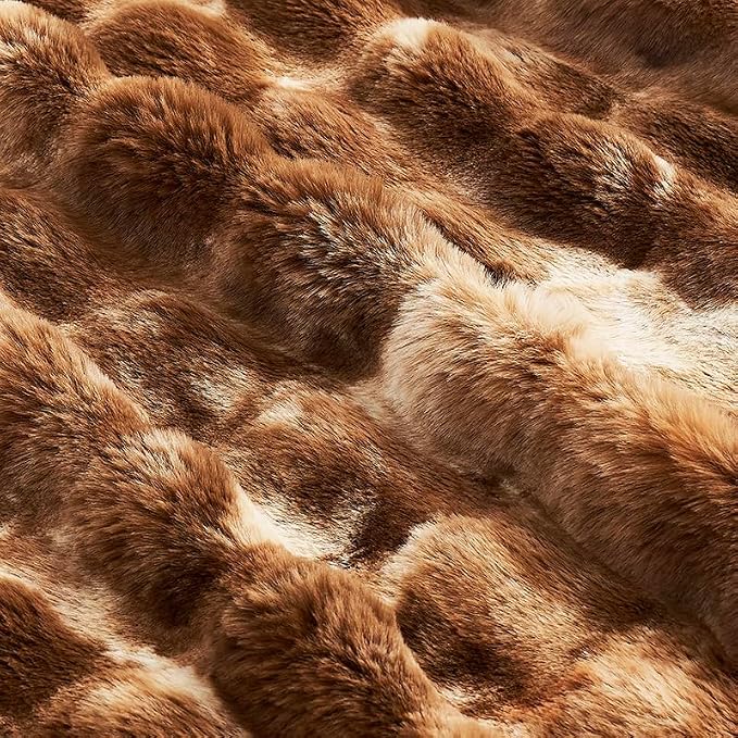 Cozy Bliss Faux Fur Throw Blanket - Image 9