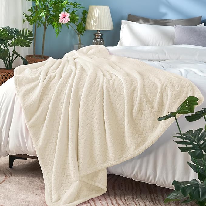 inhand Cream White Fleece Throw Blanket - Image 6