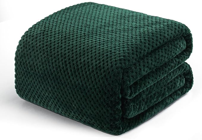 Exclusivo Mezcla Fleece Bed Blanket Twin Size, Super Soft and Warm Blankets by ExclusivoMezcla