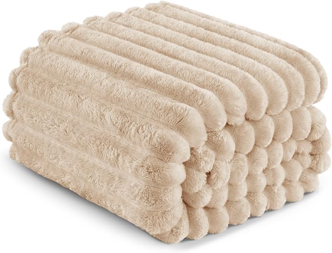 Exclusivo Mezcla Queen Size Flannel Fleece Blanket, Super Soft Striped Jacquard - Image 6