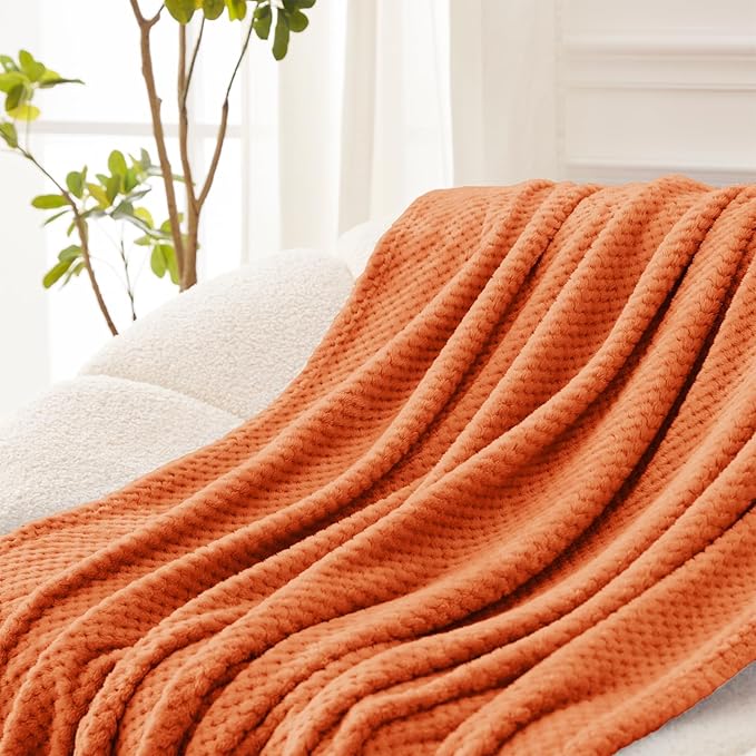 Exclusivo Mezcla Fleece Throw Blanket Extra Large, Super Soft and Warm Blankets - Image 3