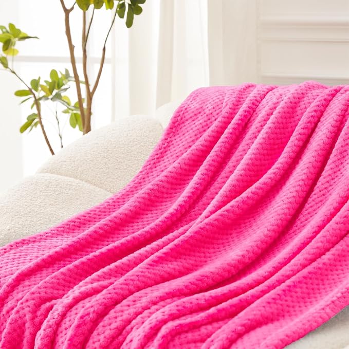 Exclusivo Mezcla Fleece Bed Blanket Twin Size, Super Soft and Warm Blankets - Image 5