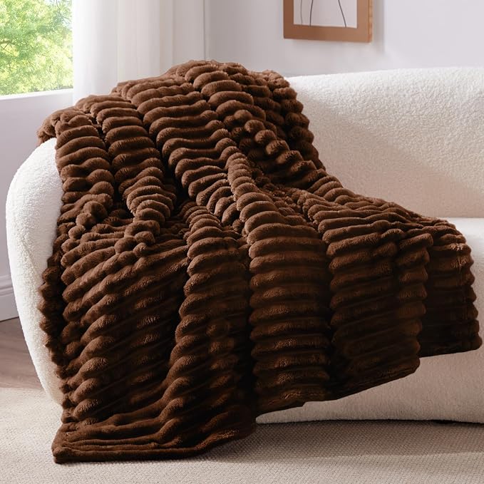 BEDELITE Fleece Throw Blanket for Couch - Image 7