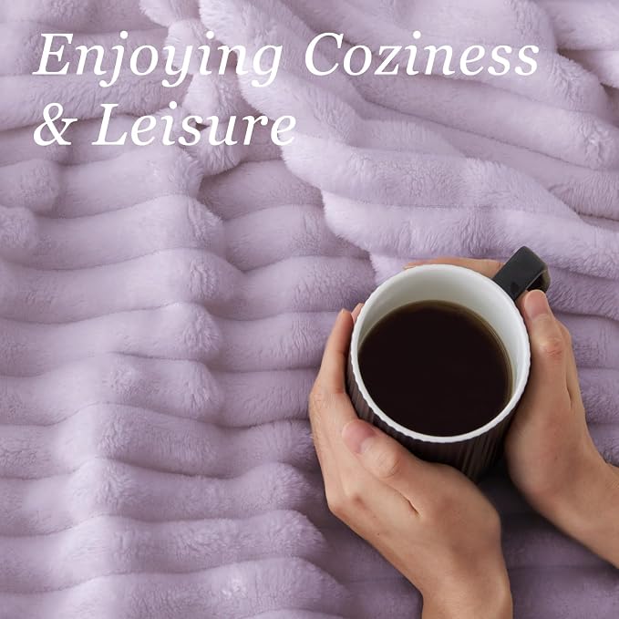 BEDELITE Twin Blanket for Couch & Bed, 300GSM Soft & Warm Fleece Blanket - Image 4