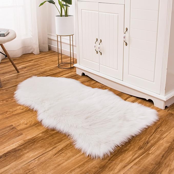 EasyJoy Ultra Soft Fluffy Shaggy Area Rug Faux Fur Rug Chair Cover Seat Pad - Image 4