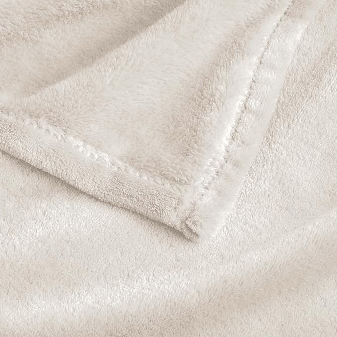 BEDELITE Big Fleece Blanket 120" x 120", Super Soft Fluffy Fuzzy Oversized King - Image 5