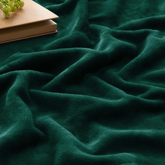 BEDELITE Fleece Blanket Christmas Forest Green Throw Blankets - Image 3