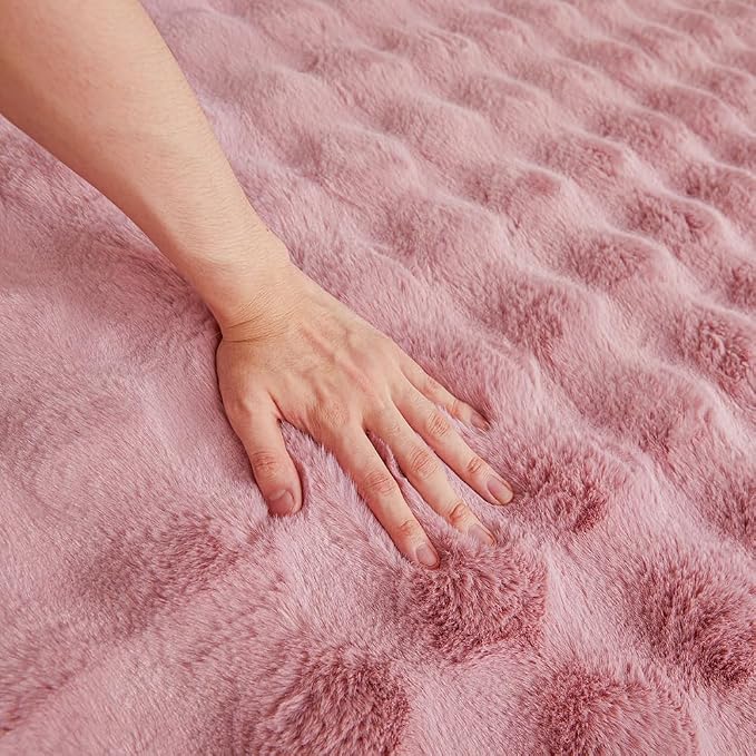 Pink Rabbit Plush Rug 2'x3', Fluffy Faux Fur Shaggy Area Rug - Image 5
