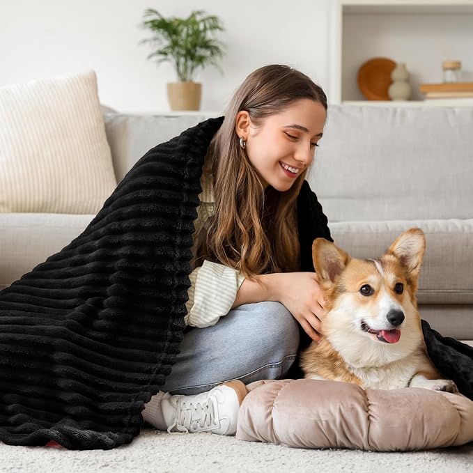 BEDELITE Fleece Throw Blanket for Couch – 3D Ribbed Jacquard Soft and Warm - Image 7