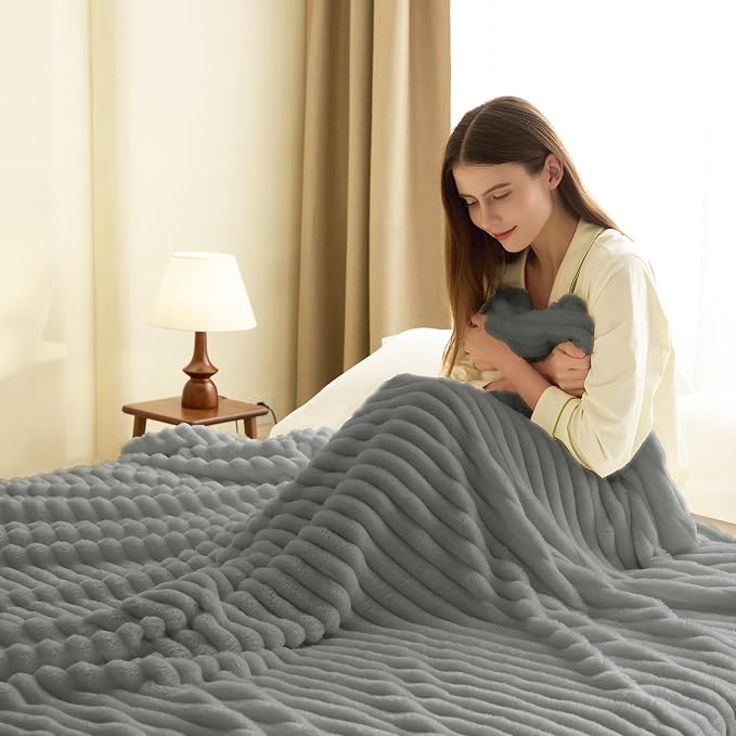 HIMEET Grey Ribbed Twin Blanket - Image 6