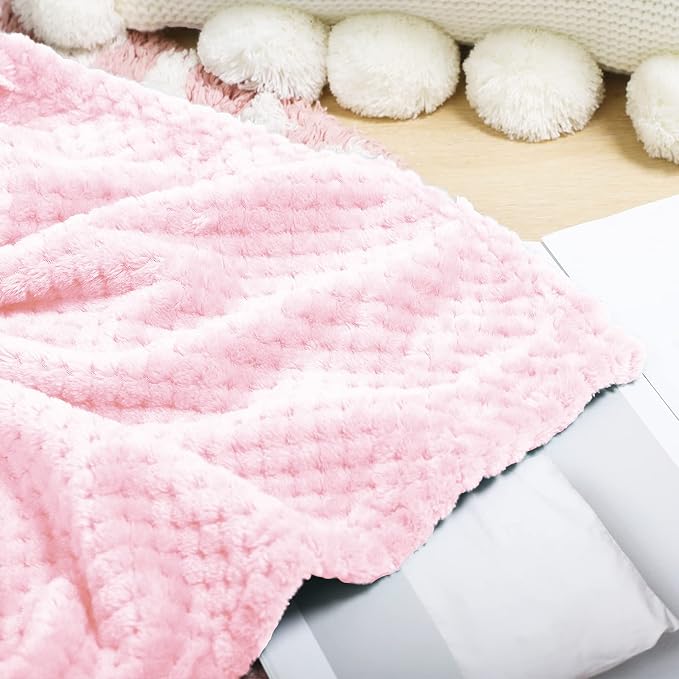 Exclusivo Mezcla Fleece Throw Blanket, Super Soft and Warm Blankets - Image 6