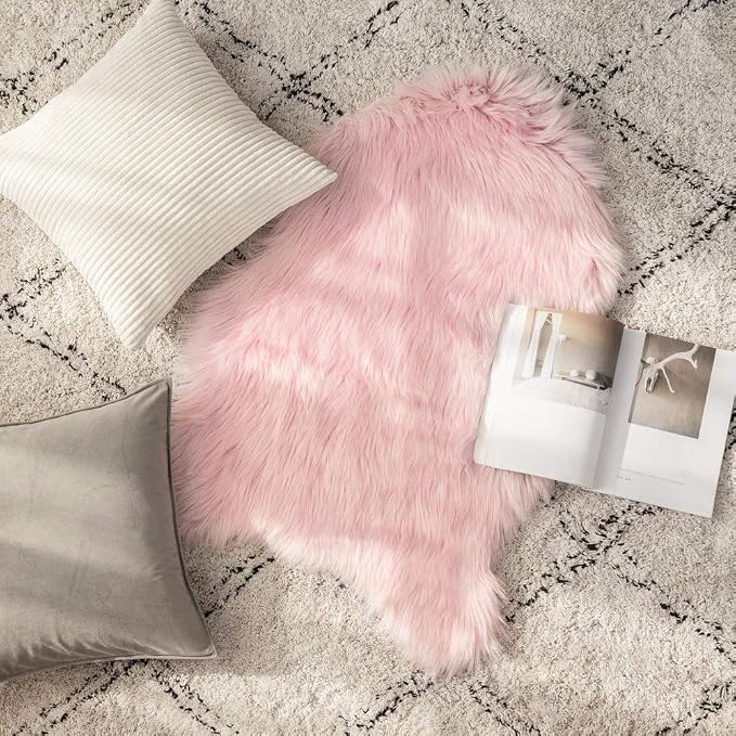 MIULEE Fluffy Rug Soft Shaggy Faux Fur Area Rug Luxury Plush Sheepskin Carpet - Image 7