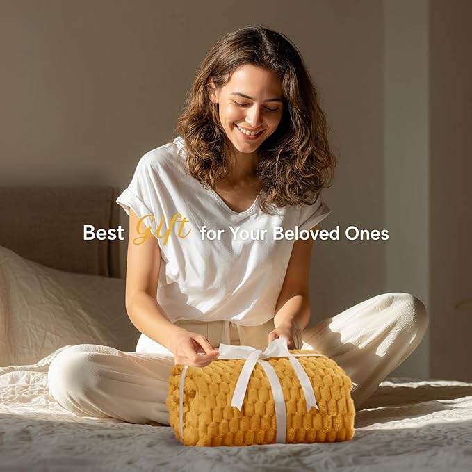 BEDELITE Fleece Blanket - Image 5