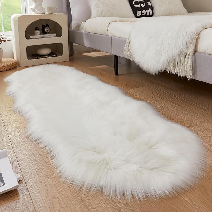 EasyJoy Ultra Soft Fluffy Shaggy Area Rug Faux Fur Rug Chair Cover Seat Pad - Image 2
