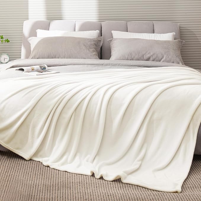 BEDELITE Fleece Blankets Queen Size Cream Throw Blankets by BEDELITE