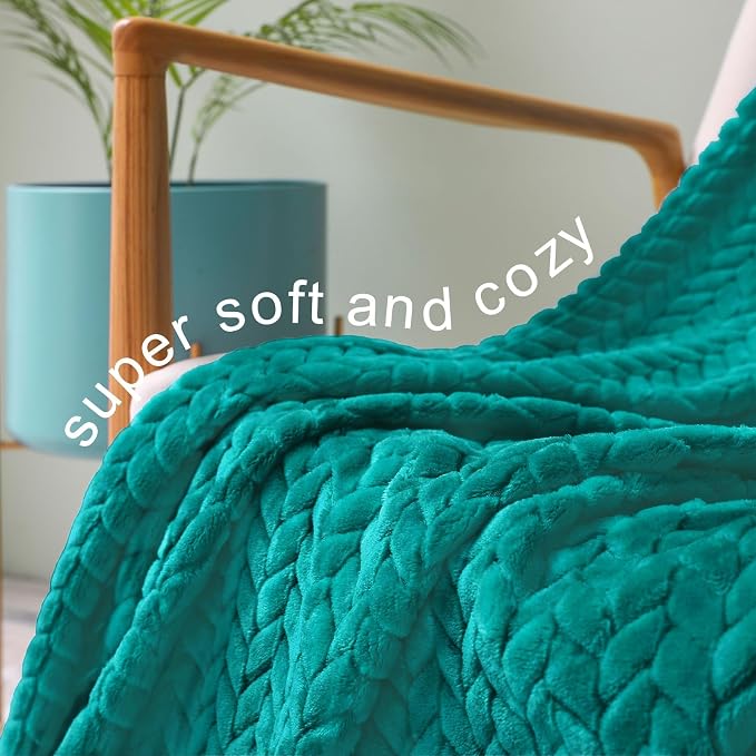 Exclusivo Mezcla Fleece Queen Size Blanket - Image 4