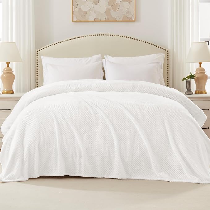 Exclusivo Mezcla Fleece Bed Blanket Twin Size, Super Soft and Warm Blankets - Image 3