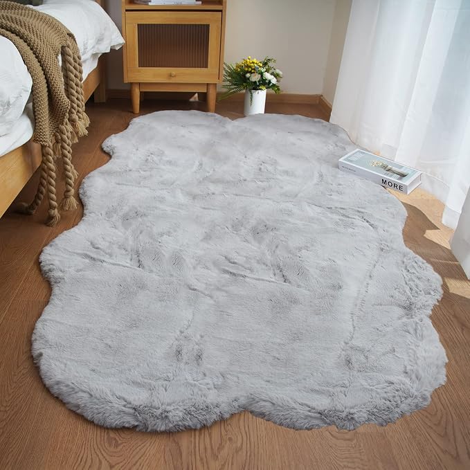 Ghouse Soft Faux Sheepskin Fur Rug 4x6 Grey Fluffy Bedside Rugs Plush Rug Shag by Ghouse