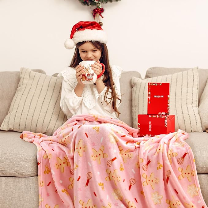 BEDELITE Pink Christmas Throw Blanket - Image 3