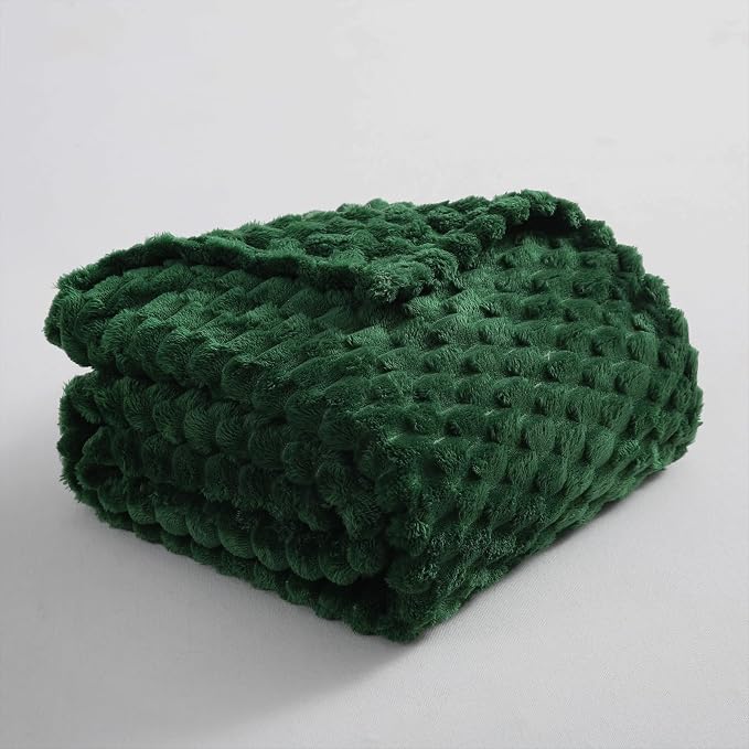Puncuntex Dark Green Throw Blanket 60"×80" inches Fuzzy 3D Jacquard Decorative - Image 6