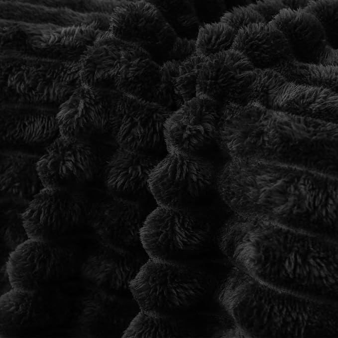 Black Fleece Throw Blanket 108”×90” - Image 4